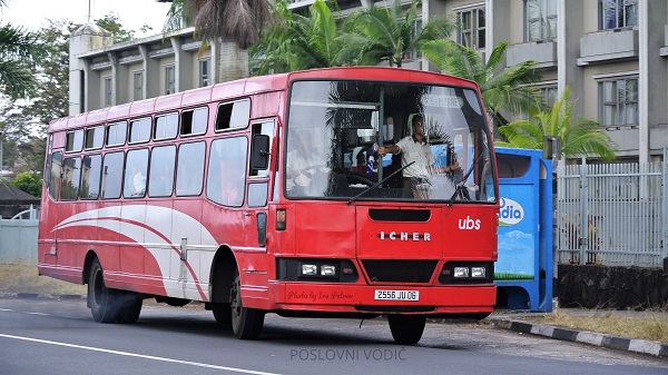autobus_na_autobuskoj_stanici_mauricijus_photo_by_ira_petrov autobus_na_autobuskoj_stanici_mauricijus_photo_by_ira_petrov