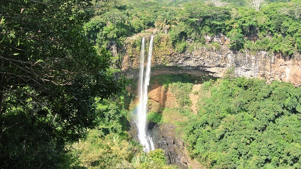 chamarel_waterfall_mauritius_photo_by_ira_petrov