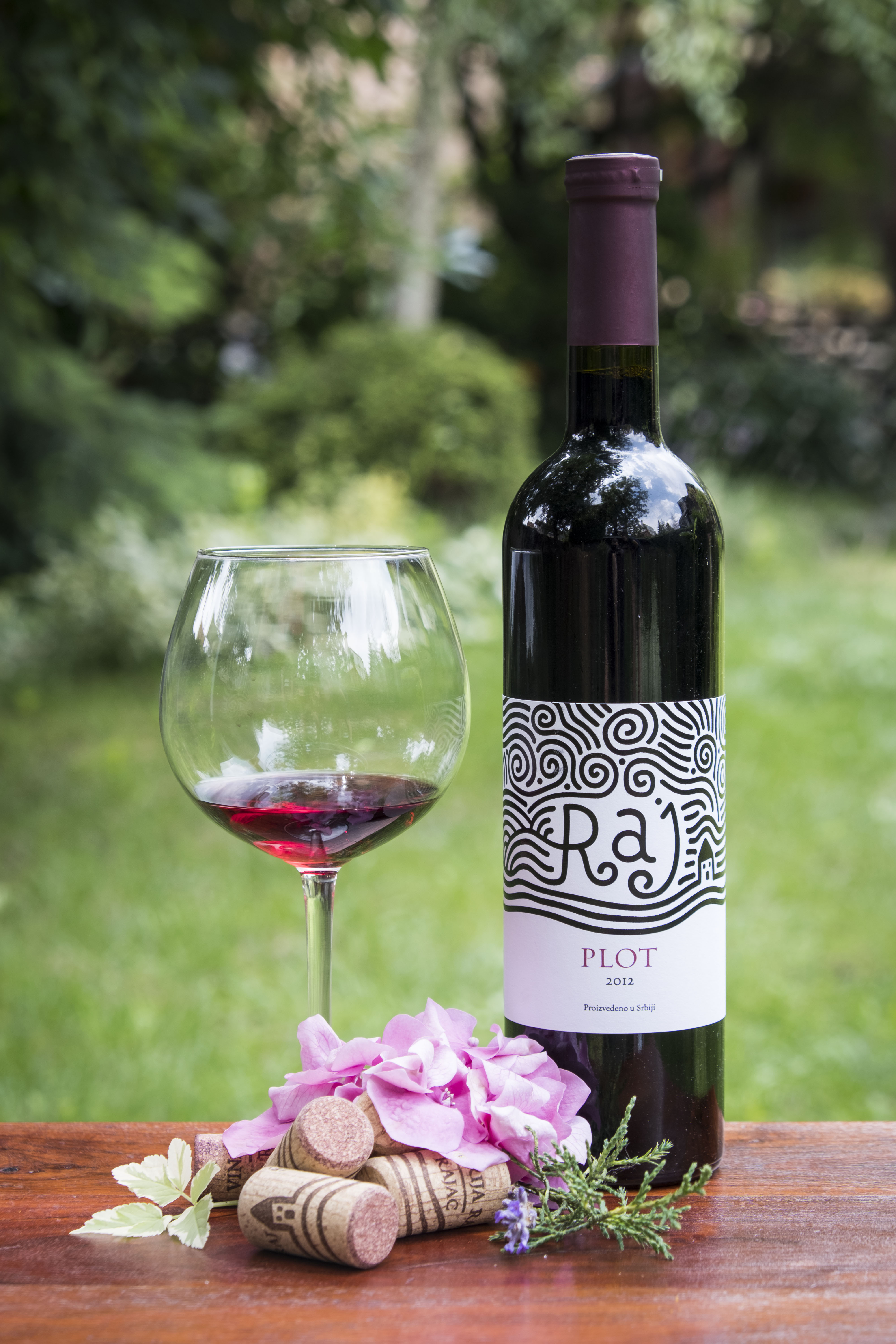 crveno_vino_plot_vinarija_raj
