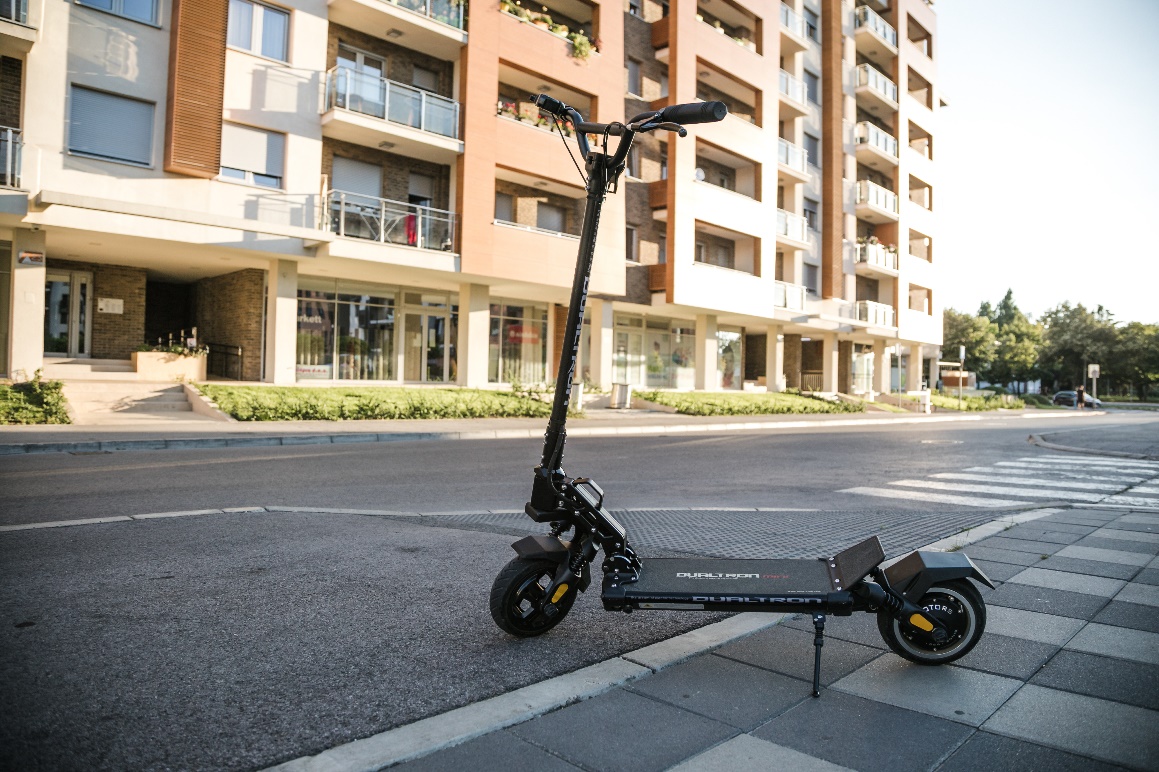 elektricni-trotinet-dualtron-mini