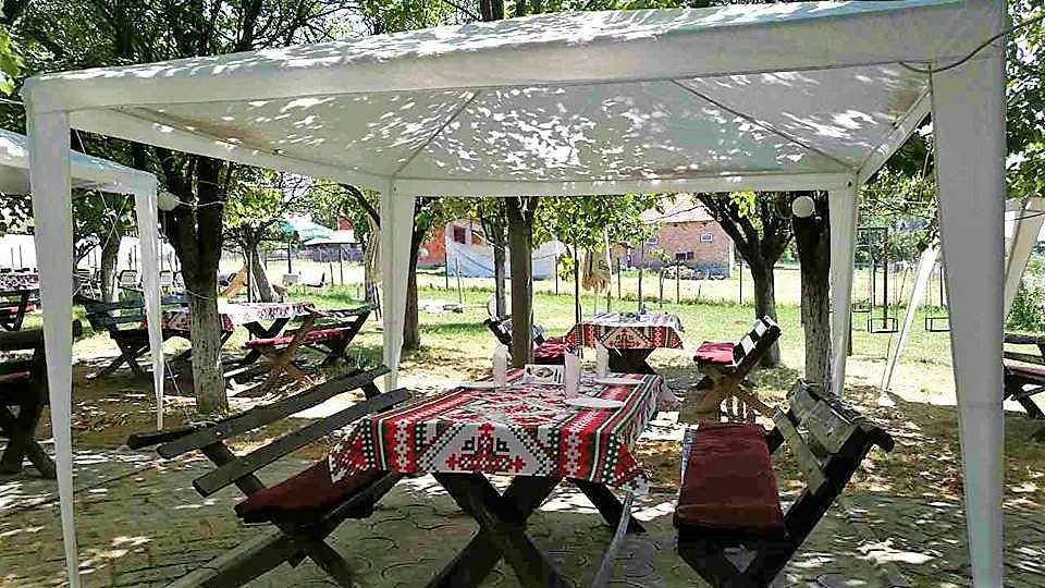 letnja_basta_vinarija_pantic