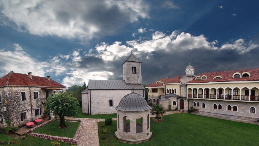 manastir_zdrebaonik
