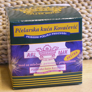 med_sa_mlecom_polenom_i_propolisom