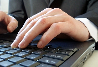 Pan Computers Prodaja i distribucija računarske opreme i softvera