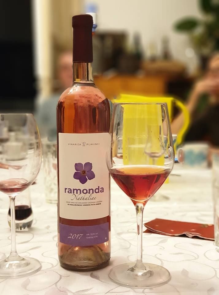 vino_ramonda