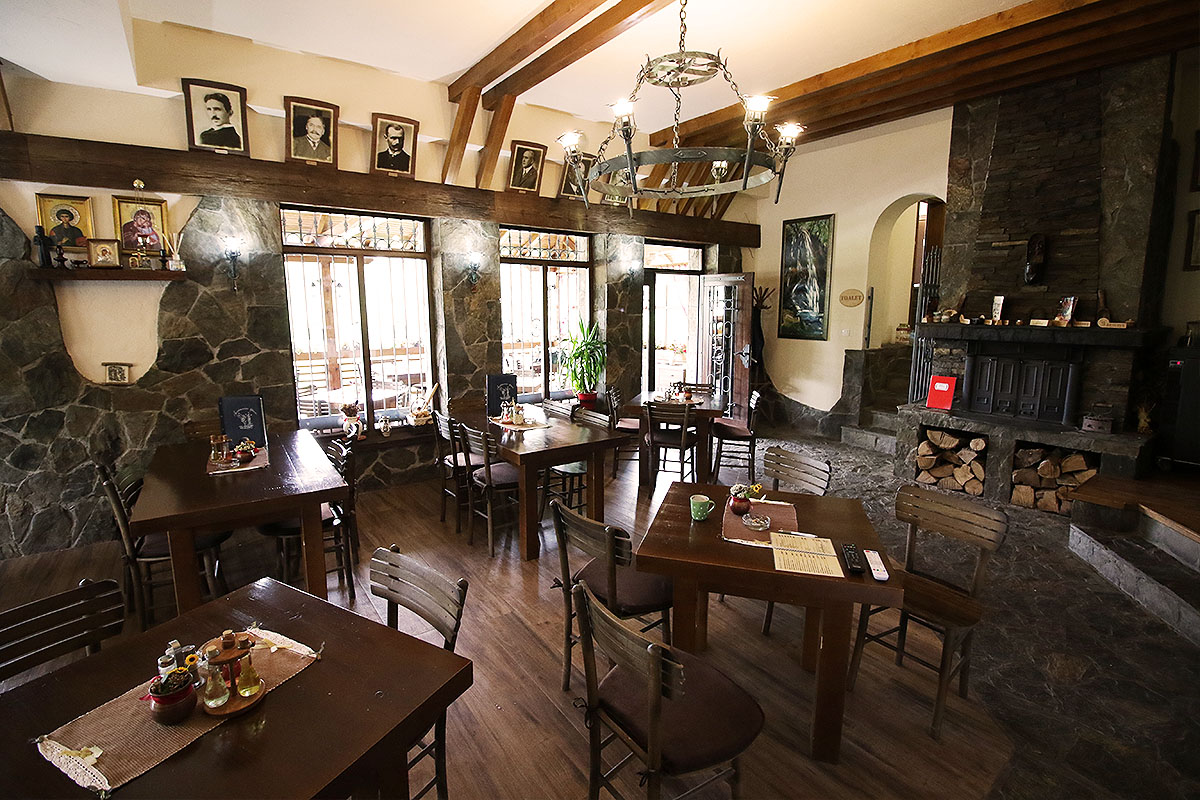 restoran_gostiljska_vrela