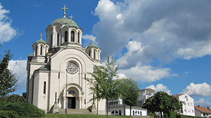 spomen_crkva_sv_dimitrija_sa_kosturnicom