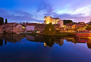 trebinje_nocu