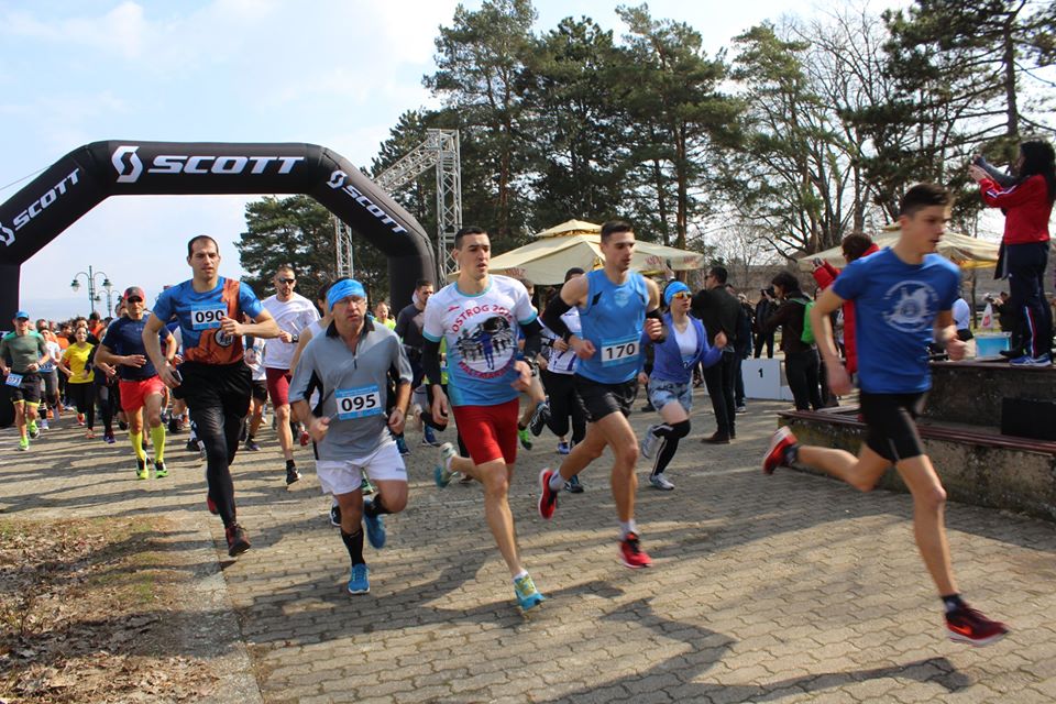 fotografija polumaraton srebrno jezero fotografija polumaraton srebrno jezero