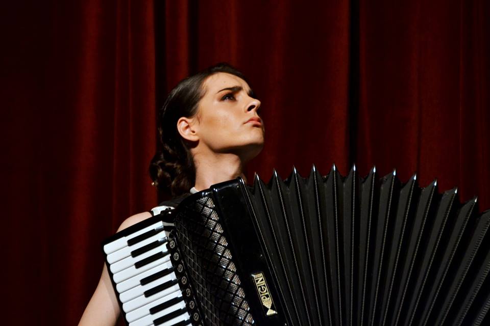 harmonikasica_amela_frljuckic_1 harmonikasica_amela_frljuckic_1