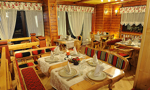 restoran-na-dva-sprata-hotela-mount