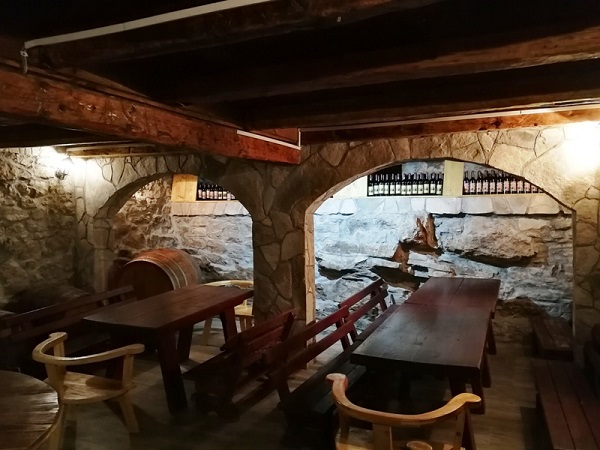sala_za_degustaciju_vina_vinski_podrum_burzanovic_drazevina sala_za_degustaciju_vina_vinski_podrum_burzanovic_drazevina