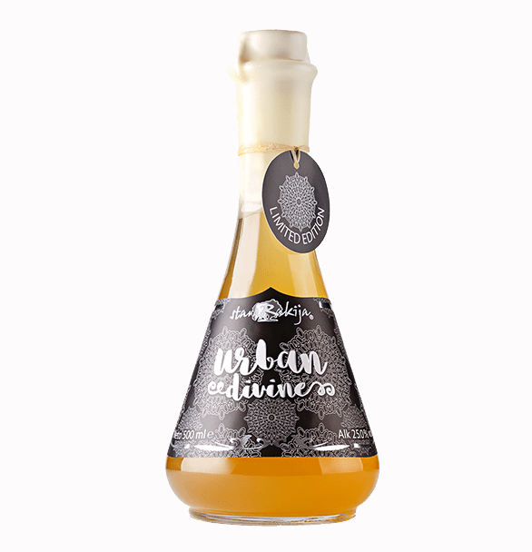 stara-rakija-urban-divine-500ml stara-rakija-urban-divine-500ml