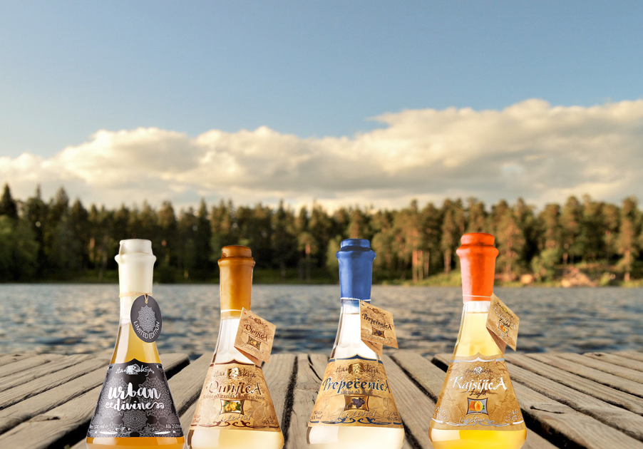 stara-rakija-urban-divine-dunjica-prepecenica-kajsijica stara-rakija-urban-divine-dunjica-prepecenica-kajsijica