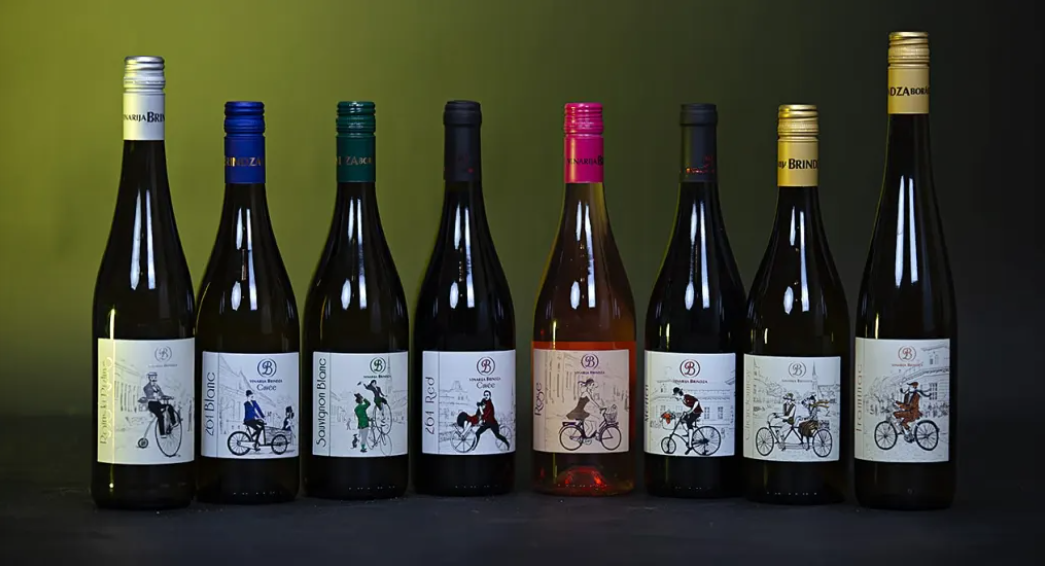 vina-brindza